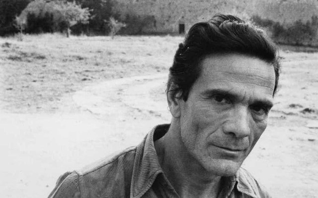 max1969s's tweet photo. " ..l’Italia è un paese circolare, gattopardesco, in cui tutto cambia per restare com’è.."
Perennemente attuale #Pasolini
@sergioandreola https://t.co/NhaZLmVWgT