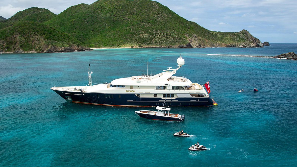 boatint's tweet photo. There's more to M/Y Kiss The Sky than meets the eye – discover all her exciting extras here: https://t.co/iM1UkISjXQ @Imperial_Monaco https://t.co/DYSBjCbMQd