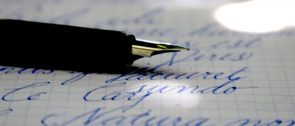 sandra_petschar's tweet image. In #France handwritten cover letters are still a thing #HR textkernel.careers/handwritten-co… #Textkernel #blog