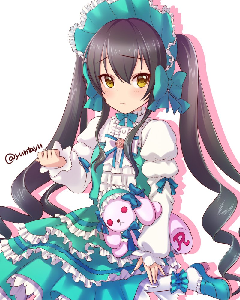 的場梨沙ちゃん描けた:)
この衣装を最初に見た時、森久保の緑ロリータを思い出して並んだら可愛いんだろうなと思った( ˘ω˘)
あと困り眉超かわいい。