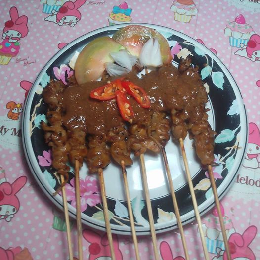 HansSemarang's tweet photo. Sate jamur tiram,Rp.10.000,: Meri Apriliyani Ajeng Meri 085742614601 Aiz'aizah Chiexackzciekachx 085647771839
#ditunggu ya kaka orderannya.. https://t.co/FJV6TD9L1v