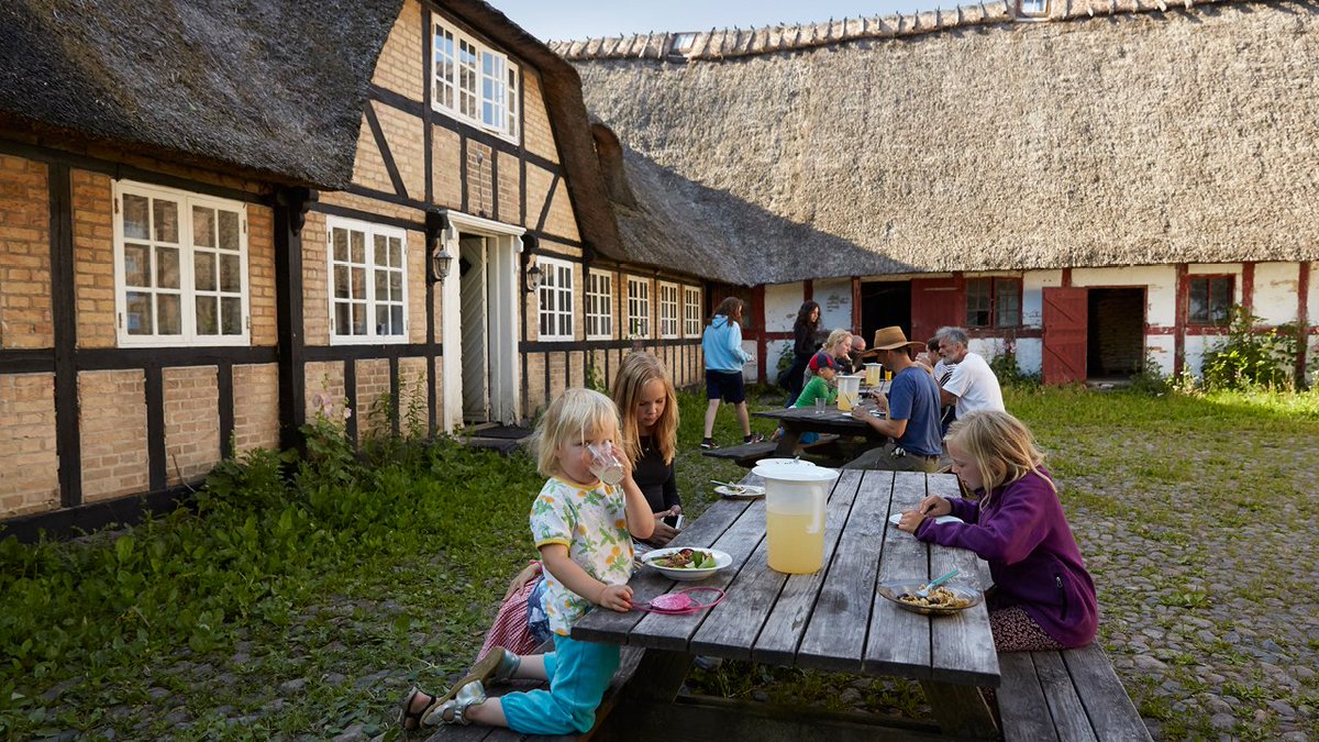 Nyt website: Inspiration, gode ideer og værktøjer til at skabe nyt liv og forretning i danske gårde realdania.dk/samlet-projekt…