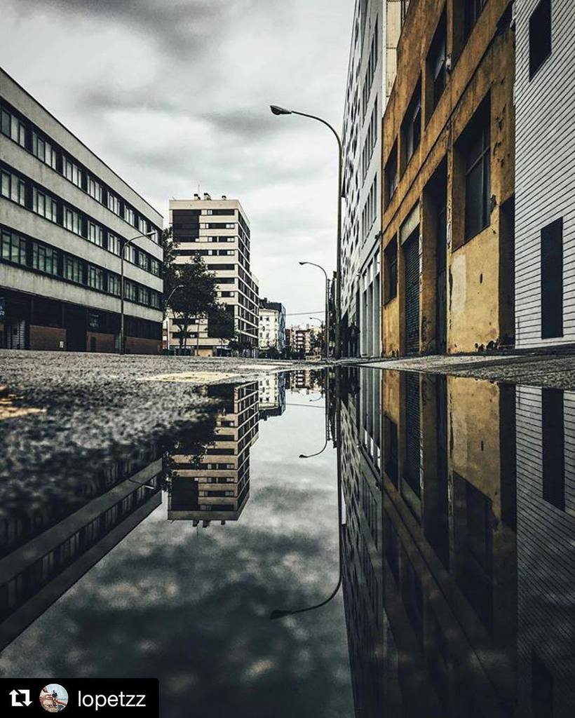 Instapoblenou's tweet photo. Poblenou duplicat. 📷 @lopetzz. #instapoblenou #poblenou https://t.co/B6OwZDcNxA https://t.co/lYwTZzfM9p