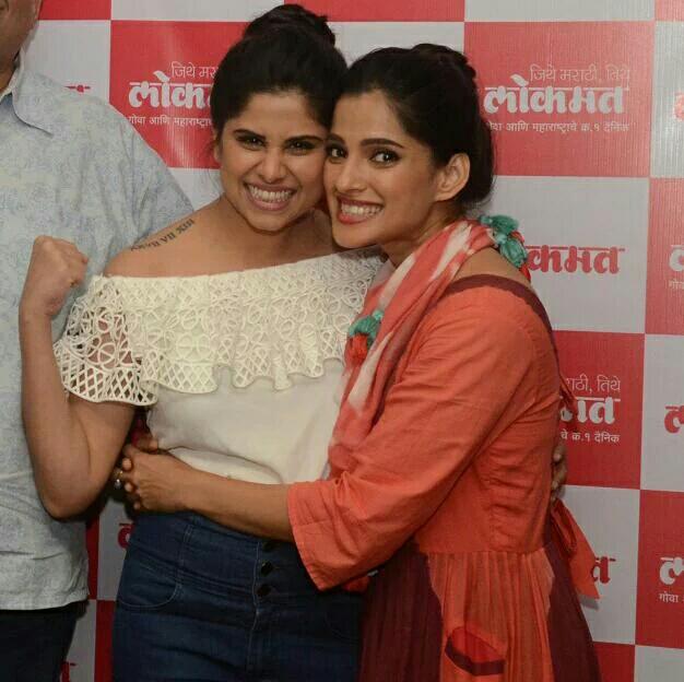 BapatFans's tweet photo. Only #9days for #Vazandaar #superduper #excited 😍😍✌😘😉 https://t.co/4agh1h2Zh2
