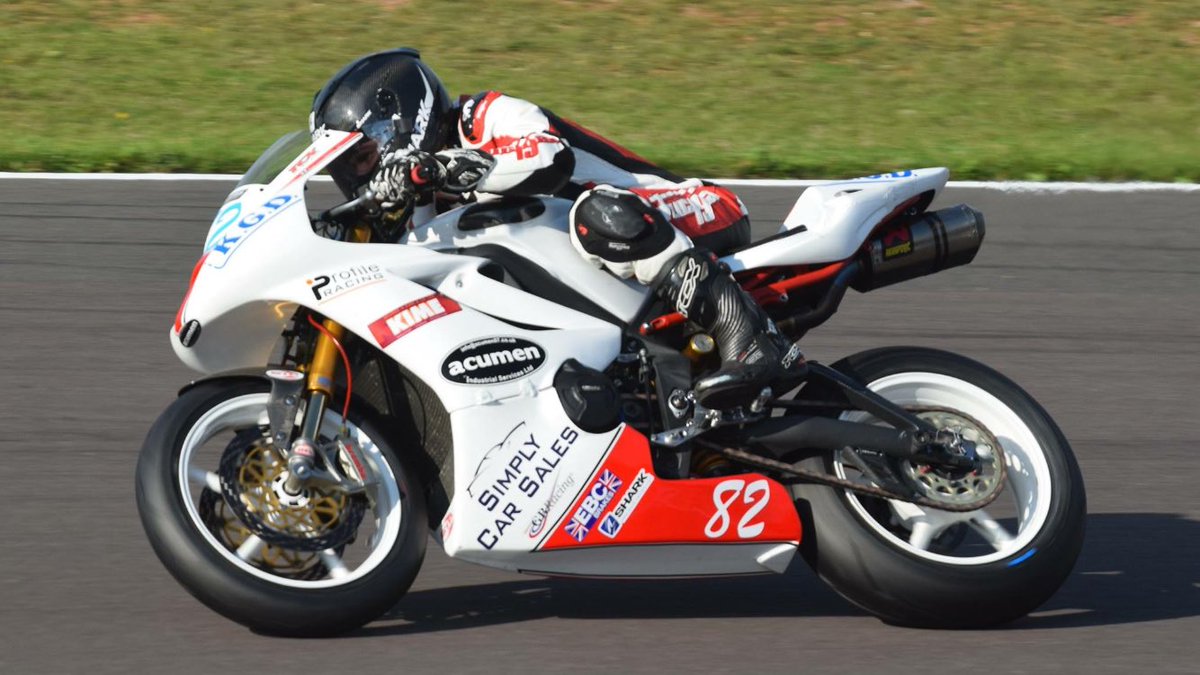 Luke jones tweet media