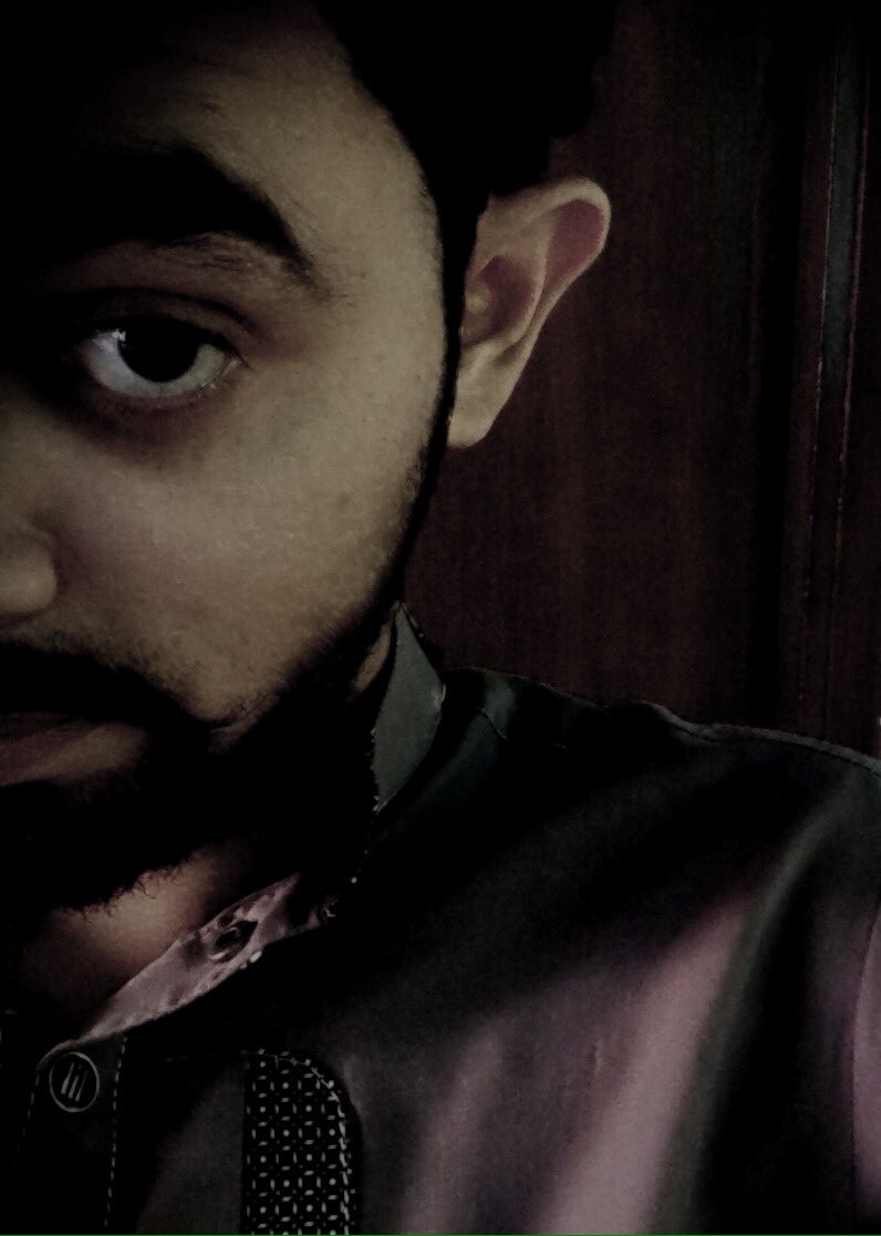 saify_waqas's tweet photo. WE mUst accEpet fiNite DisappointMent,
But wE mUst NeveR lOse iNfinite Hope..!! https://t.co/aQVphTQyj5