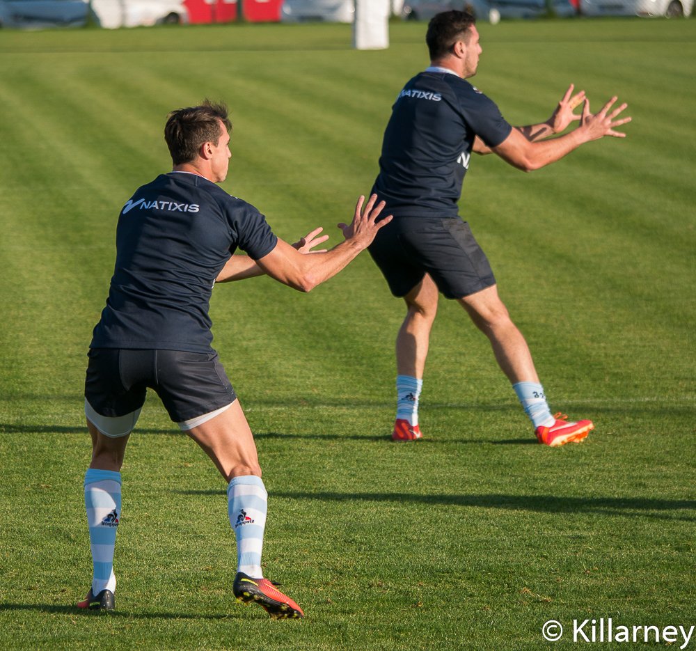 Atkillarneys's tweet photo. Le duo argentin du @racing92 bien synchro à l'entrainement public de lundi. Bravo !! #racingfamily @Imhoffjuan @manuchocarizza https://t.co/e371SjGjsa