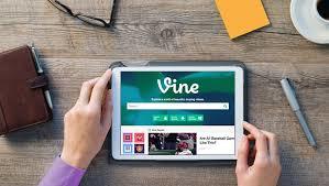 iam_chiranjeevi's tweet image. Data pick of the day: 85% of Vine users use Twitter #DataPick #Twitter #VineUsers buff.ly/2fgH38i