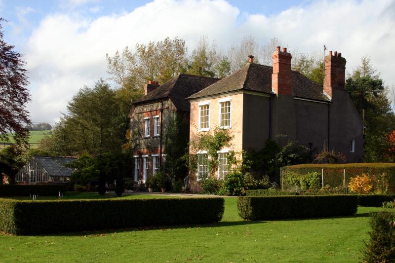 The Stagg Inn Titley (TheStaggInn) Twitter