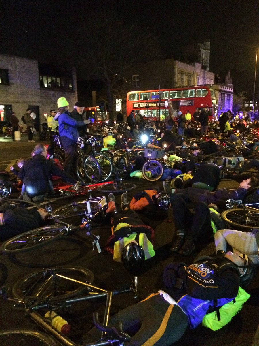 comadad's tweet photo. #MakeNoise #GetChange https://t.co/GJDDdcIb93 BlokeMac @StopKillingCycl @WilliamNB @SBKR1000 @MayorofLondon @SadiqKhan @christianwolmar https://t.co/QTNBLqBvBr