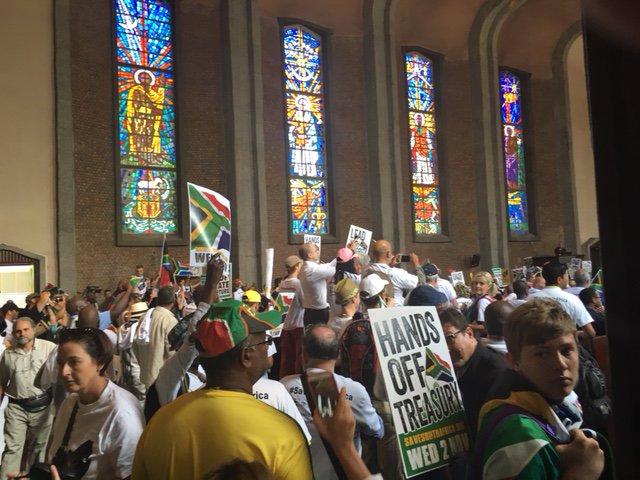 Bowmans_Law's tweet photo. Proud of our leader, Robert Legh, attending #SaveSouthAfrica gathering today and for signing #CEOPledgeSA https://t.co/gQbNFa0JhZ