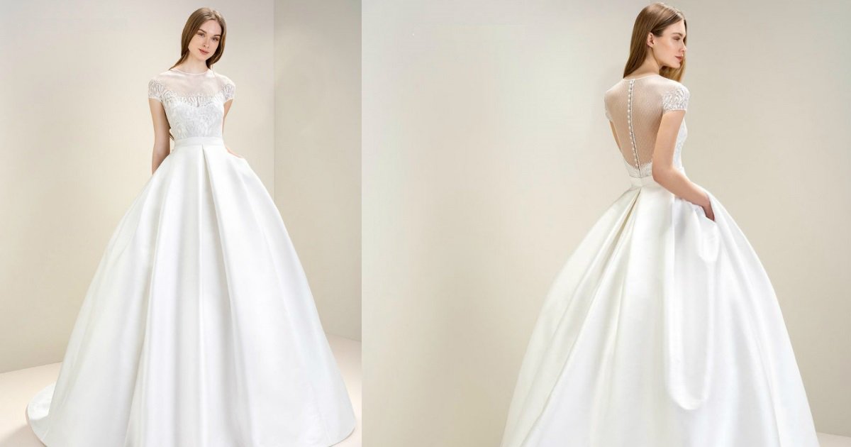 ComesSposa's tweet photo. I più affascinanti #AbitiDaSposa in #Mikado di Seta per il 2017 solo su #TrattidiNozze Il #WeddingBlog di #Comes https://t.co/dqRwrlOFBF https://t.co/VS9QvqCN4a