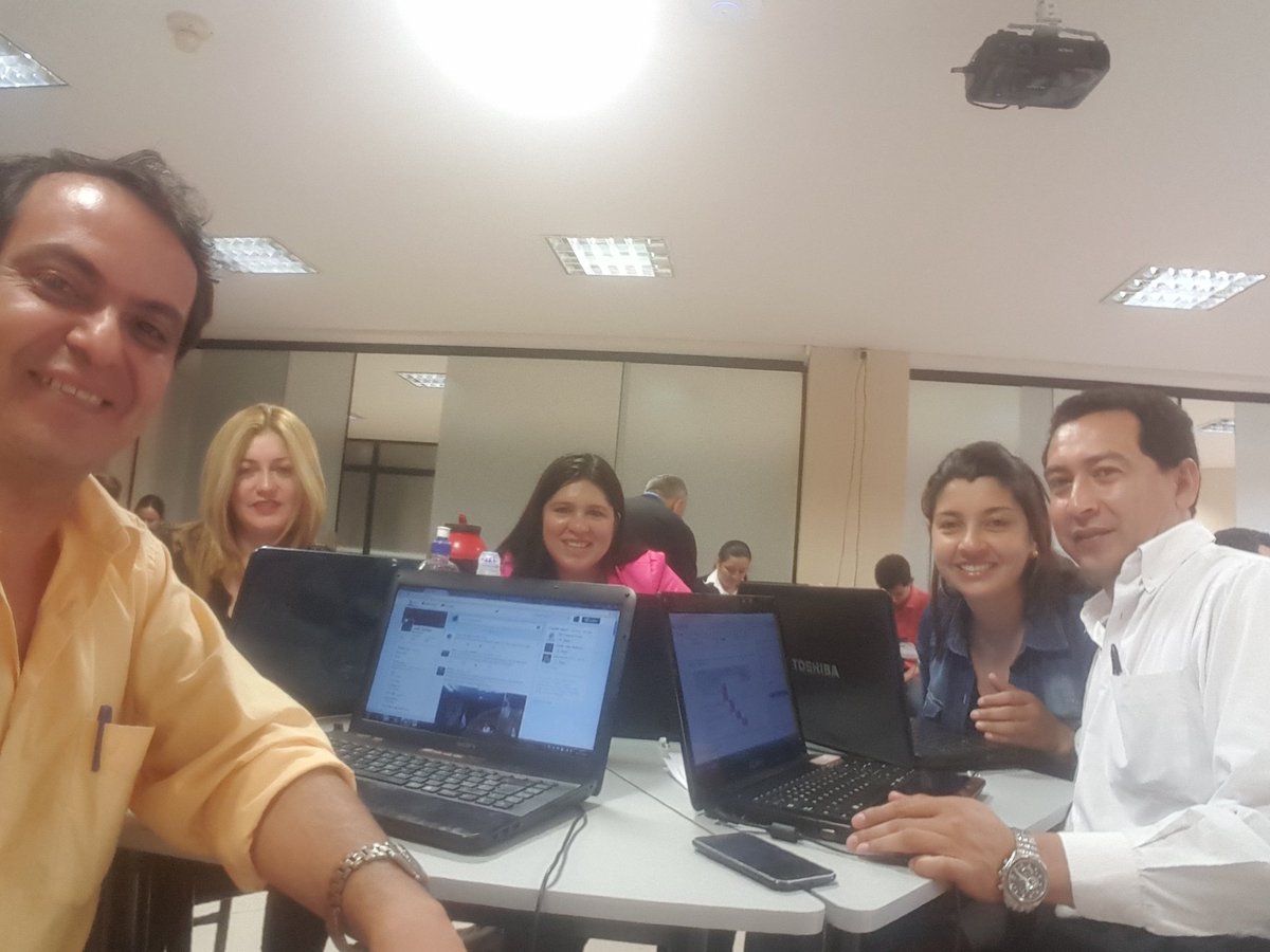 impeesa15's tweet photo. #AMOVPY Elaborando el último proyecto del módulo, aplicando todo lo aprendido!! https://t.co/Fv1SwogjfB