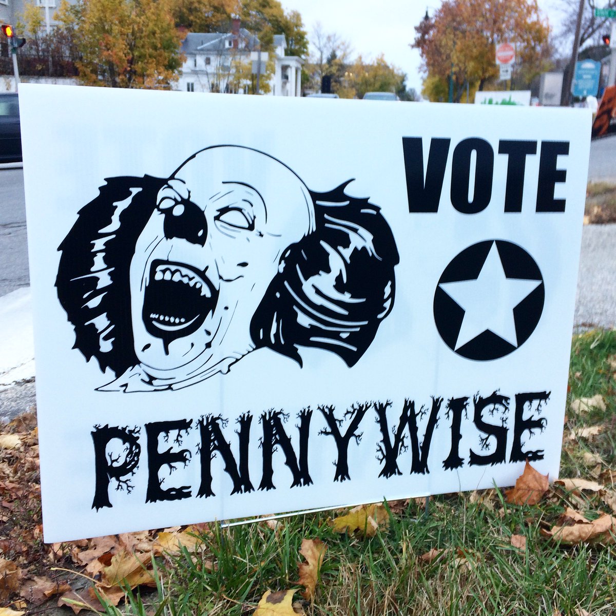 A write-in candidate for Derry? #bangor #maine #theyfloat #pennywise #clown @WKIT1003FM @Cityofbangorme