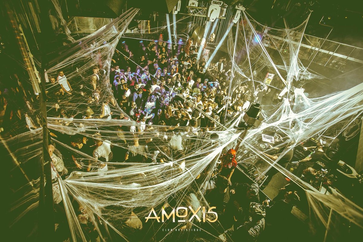 DeejayDamienB's tweet photo. Coucou les rageux 🖕🖕🖕🖕 AMOXIS CLUB #BisouBisou #Chuteuuuu https://t.co/bCGLIV4man