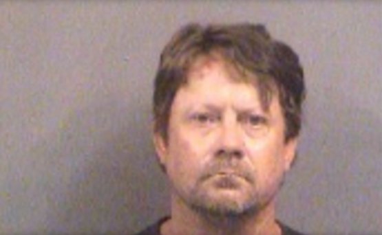 Hatewatch's tweet photo. Accused #KansasPlot mosque bomber, rails against ‘ridiculous’ court proceedings #Islamophobia https://t.co/3mZ6yjyC1h https://t.co/DSafcjegvj