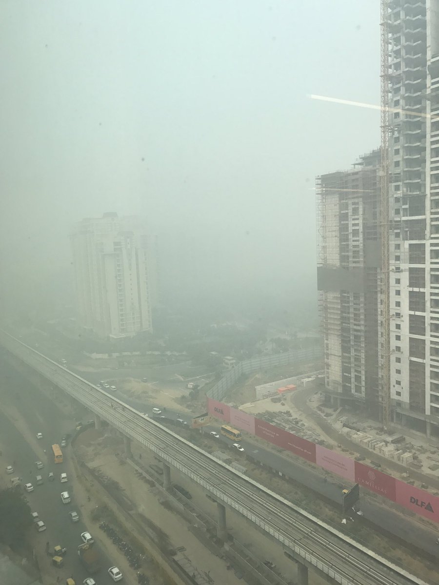 vikramchandra's tweet photo. The quality of air in the NCR and other parts of North India is nothing short of a crisis. https://t.co/CnrxpyrD02