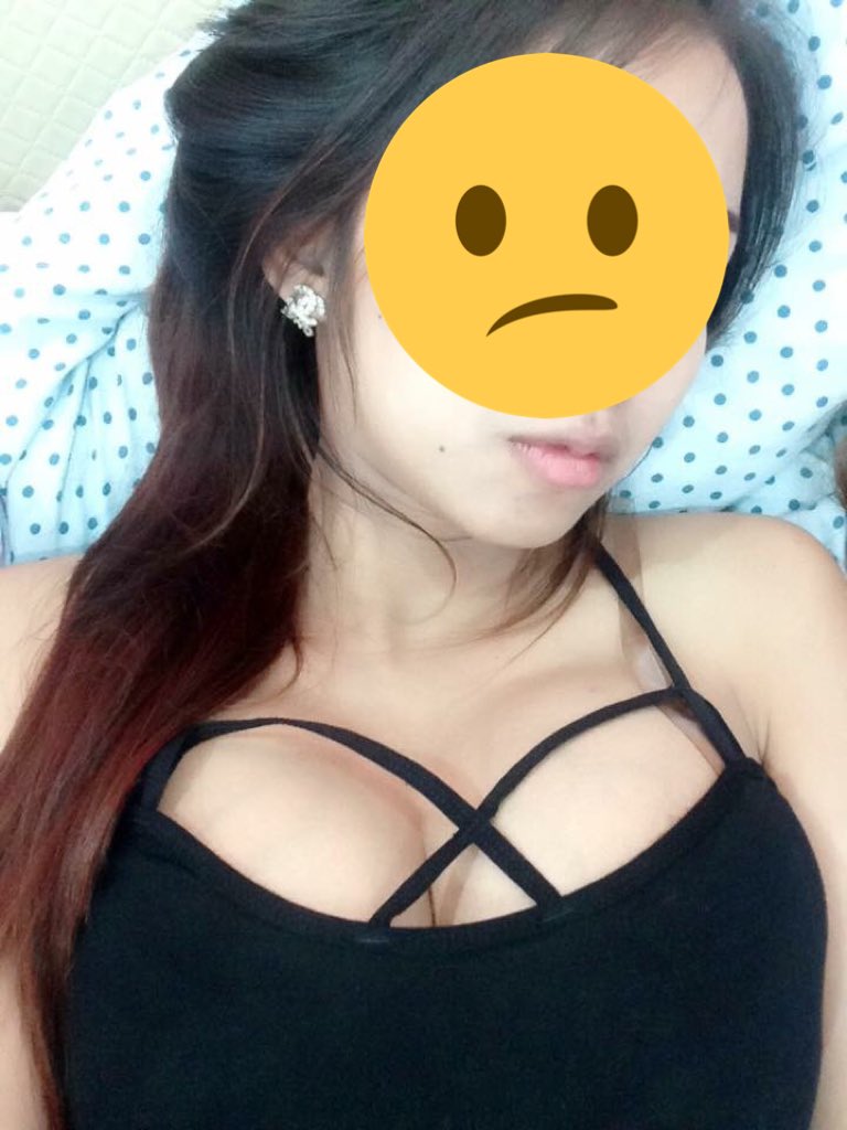 ratcha2536's tweet photo. นอนดีกว่าเบื่อ https://t.co/QzHkLkQLmF