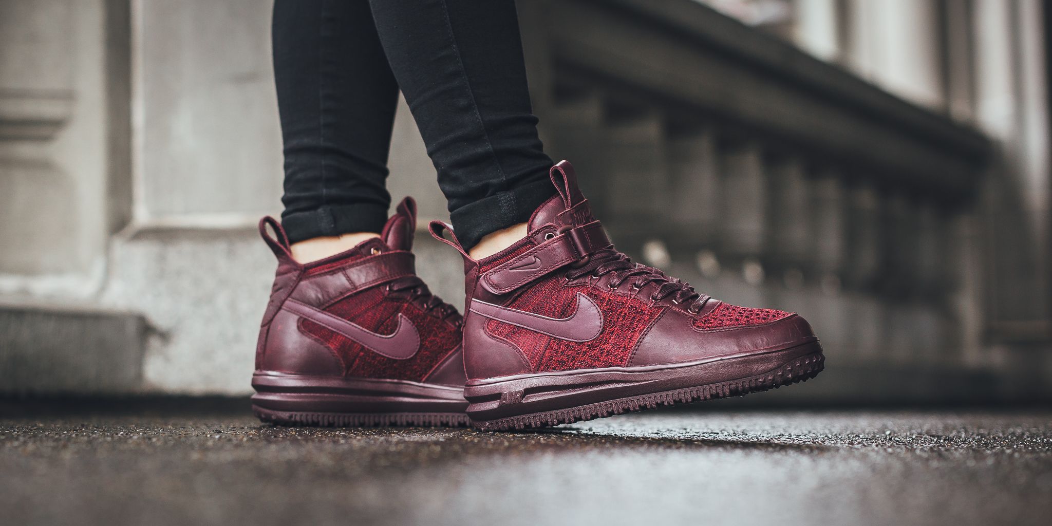 Titolo on Twitter: "◇ RELEASE ◇ Nike Wmns Lunar Force 1 Flyknit Workboot 'Deep Burgundy' Thursday, 3rd /9AM CET ▶︎ https://t.co/QoUgjOvmfa #airforce https://t.co/AAorYL48qF" Twitter