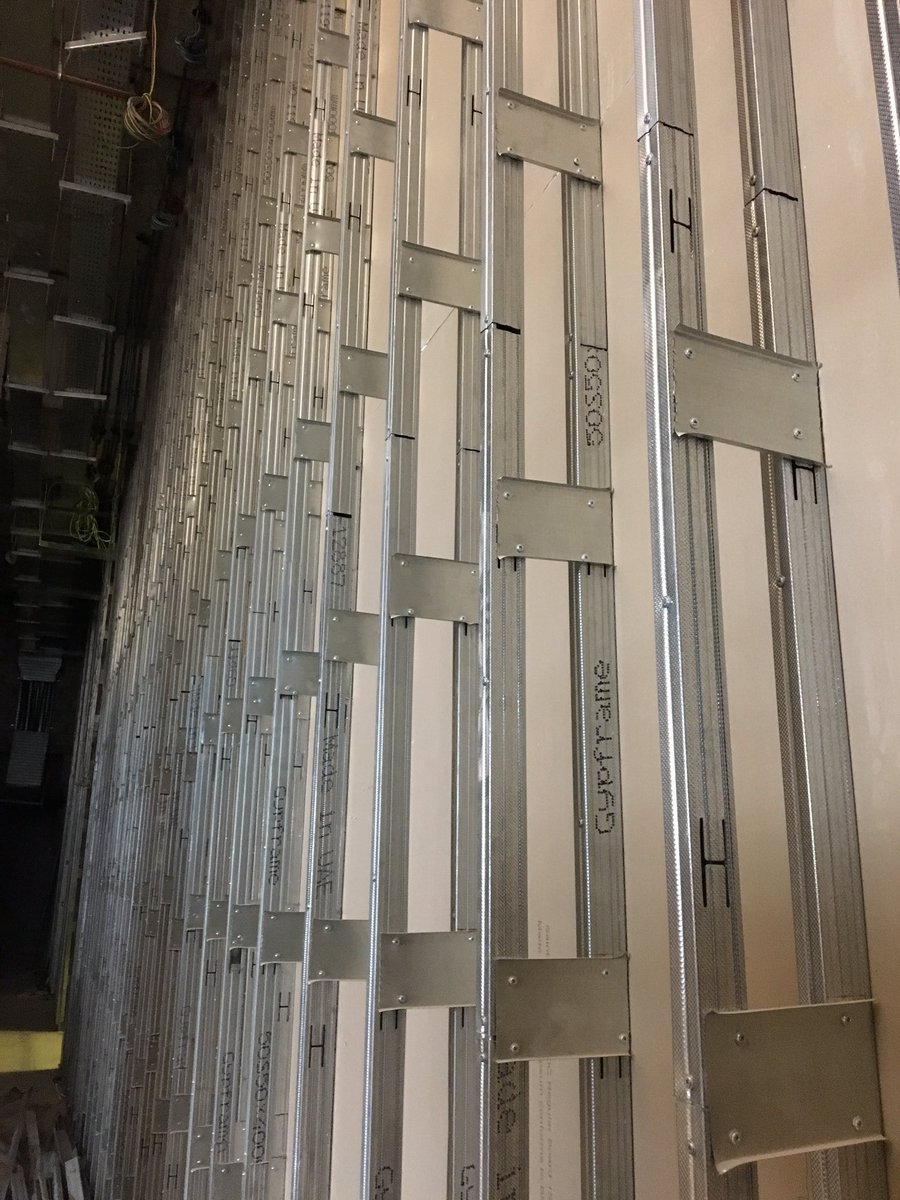 mogsmono's tweet photo. St Regis #hotel #Amman is really moving with its @GyprocME #drywall systems all backed up by some helpful #technical & #sitesupport https://t.co/zbOShekkG9