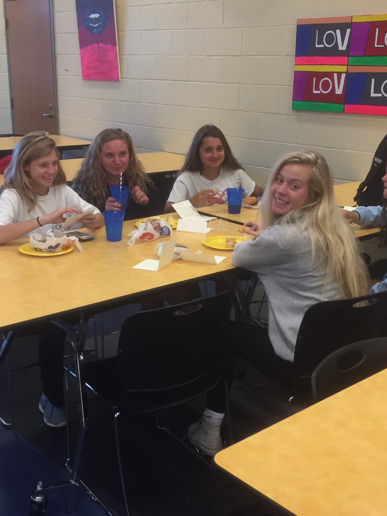 OSD_OHS's tweet photo. Great time at #Charger Awards. Hand written notes from teachers and visit from @olemissbball Coach K #OHSCommunity https://t.co/SfVWL0OD5j