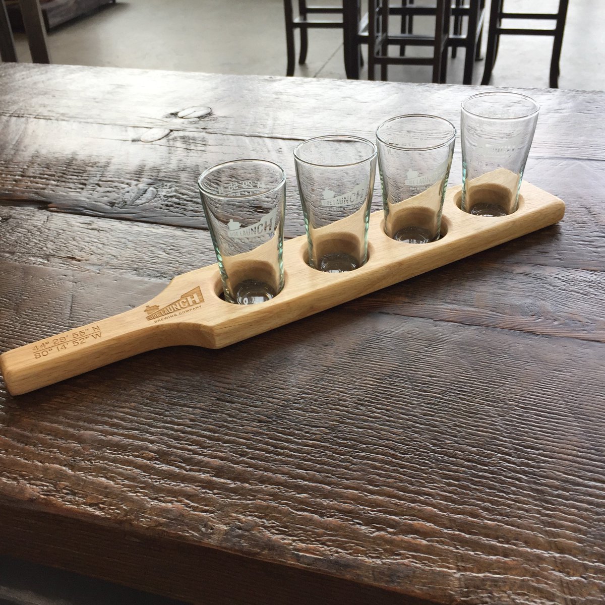 sidelaunch's tweet photo. Host a tasting party like a pro with our wooden paddles and 6oz tasting glasses. #sidelaunchretail https://t.co/ftRViIJMdz
