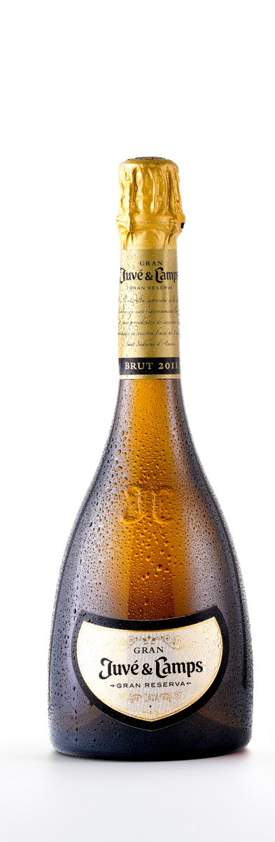 Nuestro emblemático cava Gran Juvé &amp; Camps sigue de celebración, sus 50 primeras vendimias lo valen. #JuvéStories