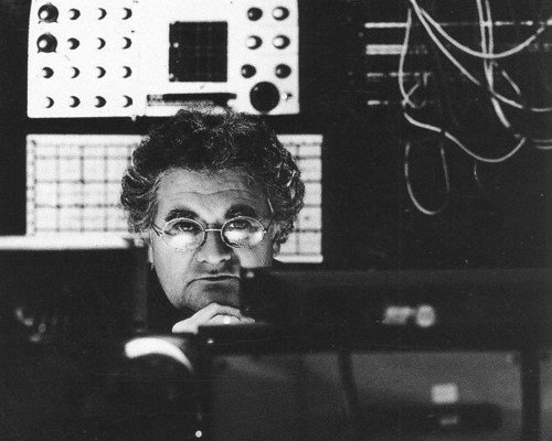 Musee_Homme's tweet photo. #FestivalJeanRouch Séance d’ouverture > portrait d’un des pères fondateurs de l’électro ! “Pierre Henry ou l’art des sons” #4nov à 20h30 https://t.co/tXjGxEcrw9