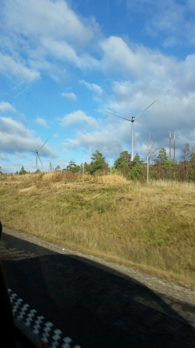 Påvägen till Strömstad för att prata om #vindkraft med politiker och tjänstemän