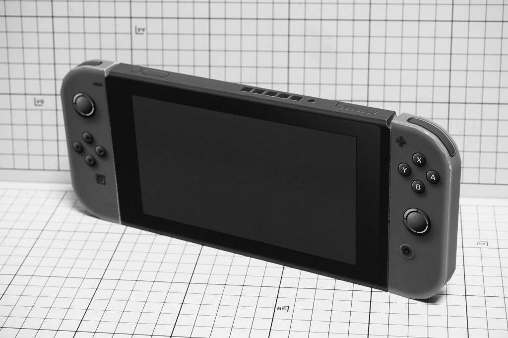 ムウミン Nintendo Switchのペーパークラフトのpdfデータを公開しました 以下のリンクから開く事ができます 印刷して作ってみてね T Co Uurqprfs1v