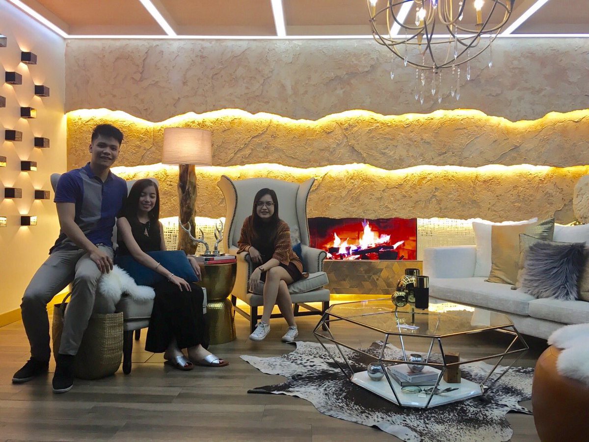 dianemacalinao_'s tweet photo. my relationship status: third wheel 😂
thank you for coming @tatabadinako @_Ariestocrat !!! #PSIDevolution https://t.co/dqgxr7aSAK