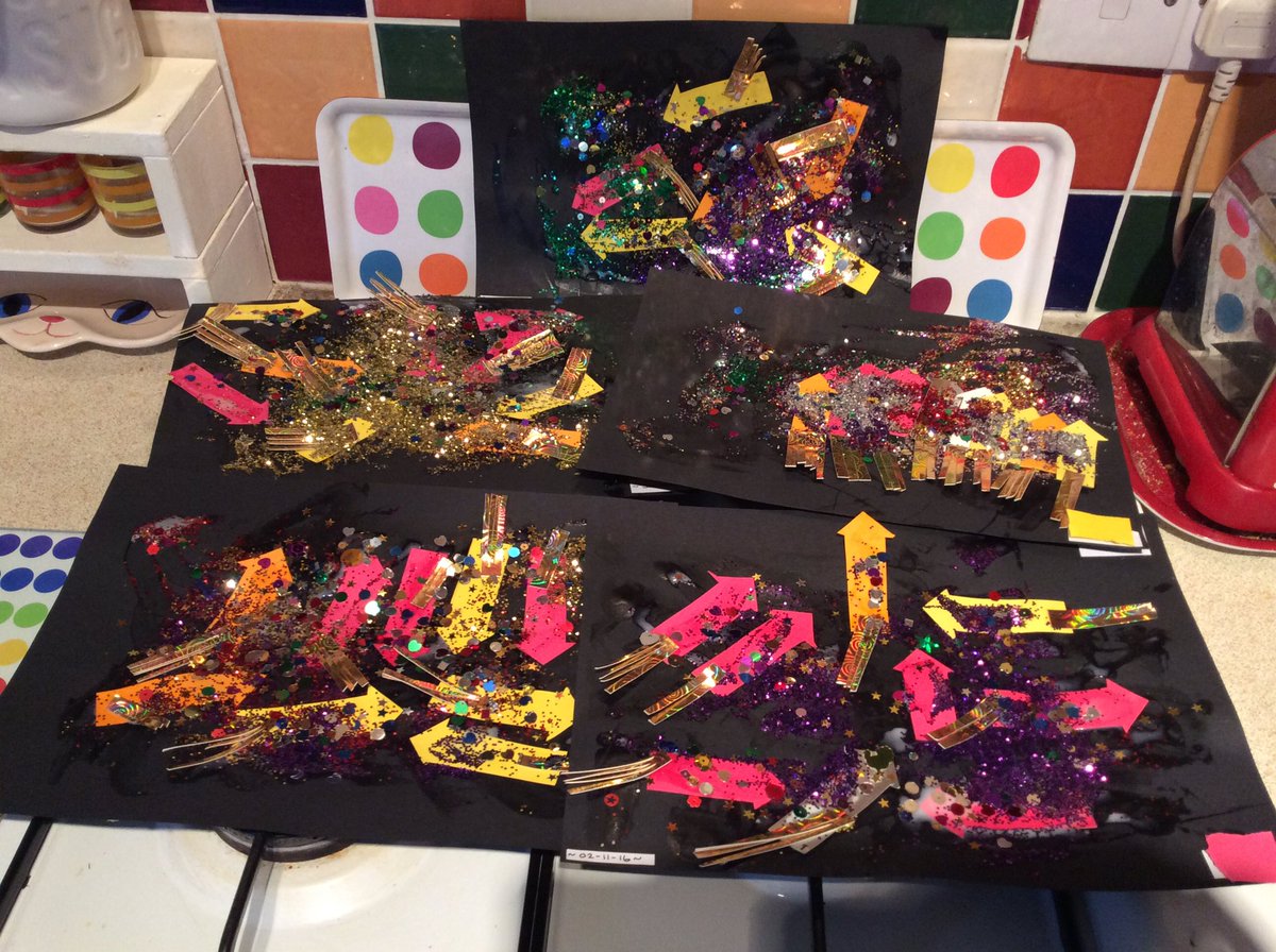 happycats81's tweet photo. Getting ready for fireworks night.....#fireworks #bonfirenight #fireworkcraft #craftfun https://t.co/pZ3SDuFiZF