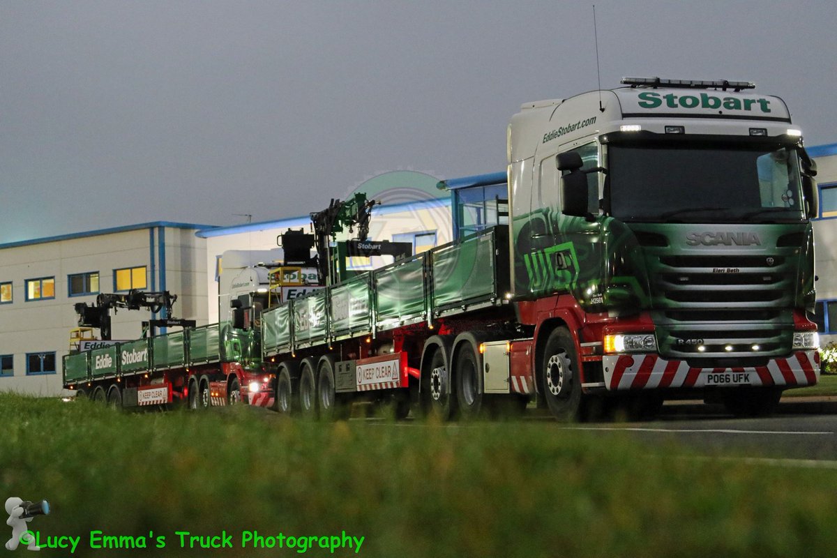 SDC's brick &amp; block carrier trailers taken by emma lucy truck photography #EddieStobart #StobartGroup