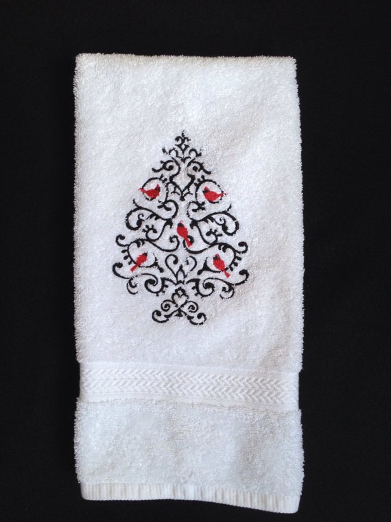 pjsembroidery's tweet photo. https://t.co/7paWQU7Dwa #Christmasdecor #ChristmasTowel #Wroughirontree #blackred #pjsembroider #ChristmasCardnial #blackredChristmas https://t.co/A9ZuGlWdta