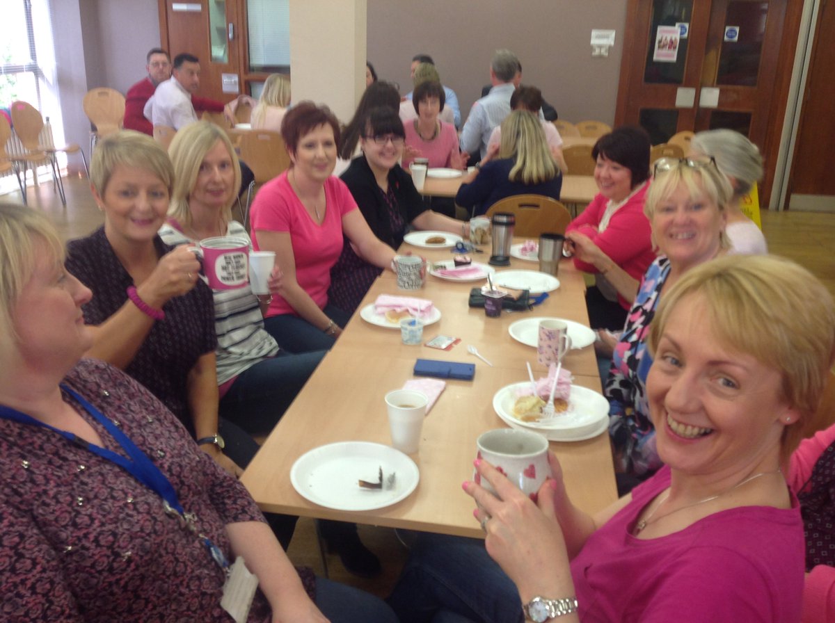 Massive thank you to all our staff in NIFRS HQ who raised £560 for@cancerfocus by hosting a #inpink day&amp;coffee morning #fundraising #charity