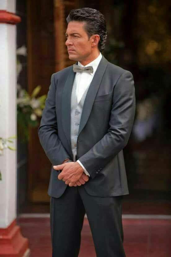 CarlitaLaime's tweet photo. #MiTumbaDiria Murio por #Colunguear demasiado y quien no La Catrina tambien muere por #FernandoColunga #Colungateam @programa_hoy 💀💀💀😍😍😍😍 https://t.co/ukfkU7VBbv