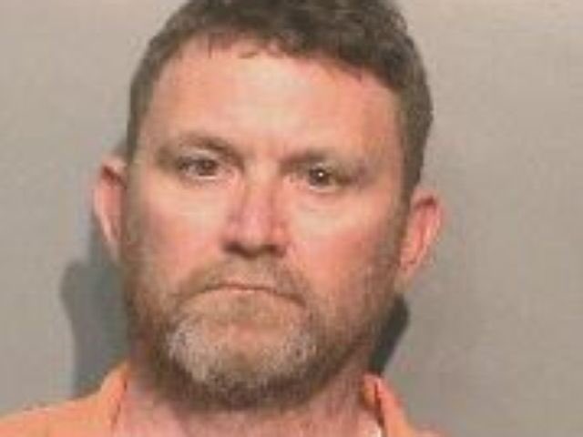 MECHANISM48's tweet photo. Is this guy a "Thug" or "Terrorist"? White man ambushed and killed cops. Hello , what say you now?? https://t.co/mkAZKW0jt1
