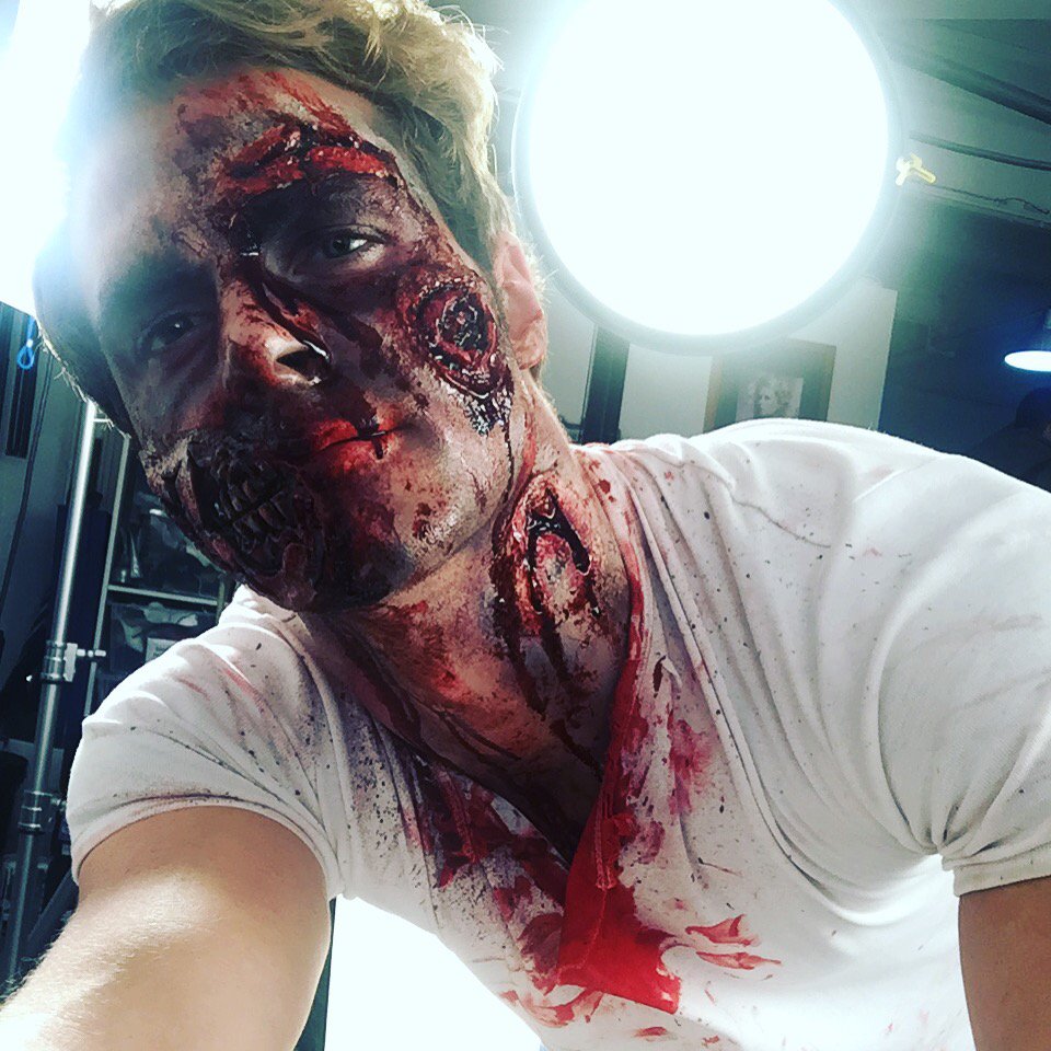 Happy day at the office today, I'll be in the studio al day on a #photoshoot and that image is from yesterday.Lovely