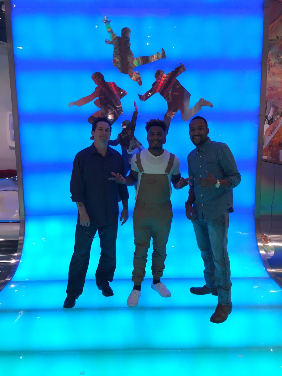 TheRealMarkyB's tweet image. #Vegas #planetHollywood #imgoingback