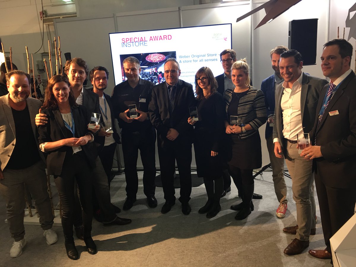 viscomshow's tweet image. Die Gewinner der Digital Retail Awards 2016 stehen fest. viscom gratuliert herzlich! #viscom2016 #viscomfrankfurt #viscomshow #viscom