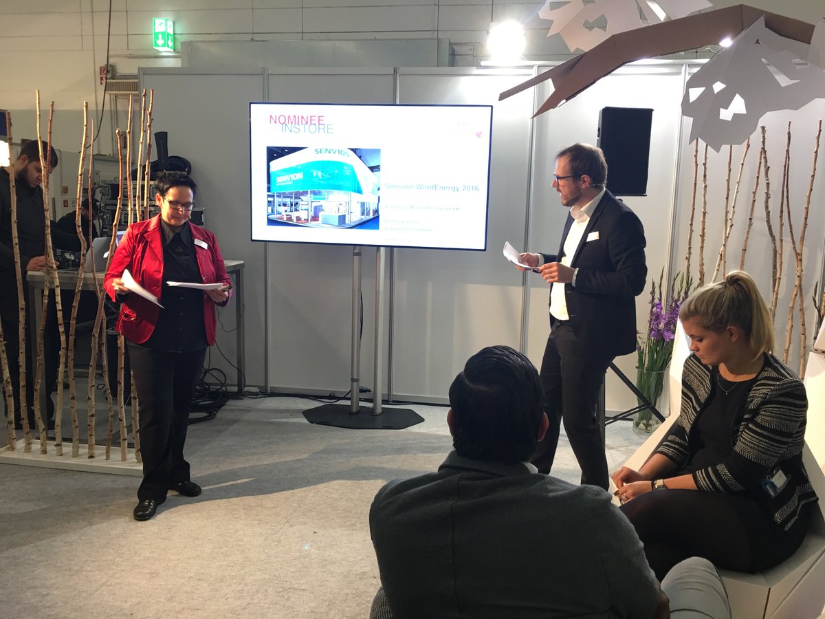 viscomshow's tweet image. Die Gewinner der Digital Retail Awards 2016 stehen fest. viscom gratuliert herzlich! #viscom2016 #viscomfrankfurt #viscomshow #viscom