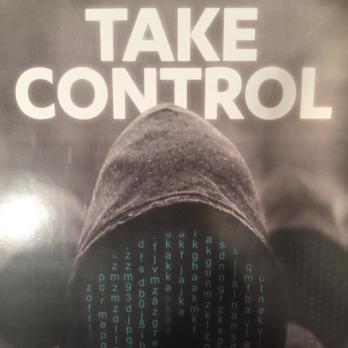 AnniMurto's tweet photo. Live Wi-Fi hack @StaplesLearning @FreedomeVPN TaKe control of your online privacy. @FSecure #stapleslearning https://t.co/WH7NYFnAa3