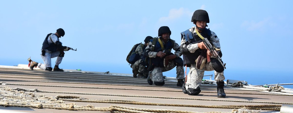 writetake's tweet photo. Mock drill being conducted onboard offshore rig in KG Basin as part of #ExPrasthan by Eastern Naval Command. #IndianNavy @PRO_Vizag https://t.co/2vOK6REvCU