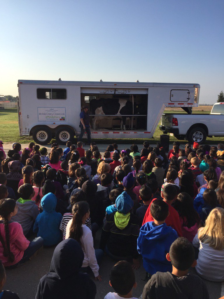 Mobile Dairy Classroom at Miller!! Hello Milky Way!!