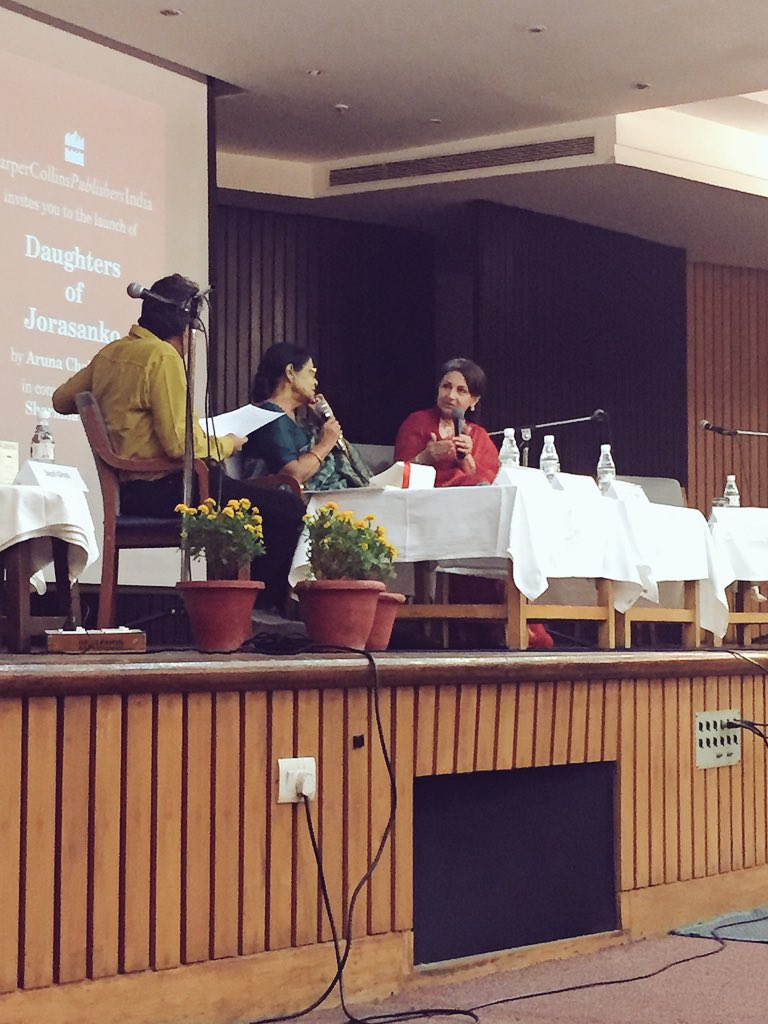 HarperCollinsIN's tweet photo. #SharmilaTagore, a daughter of Jorasanko on how she couldn't put the book down as she releases #ArunaChakravarti's #DaughtersOfJorasanko https://t.co/lPPhBXz58w