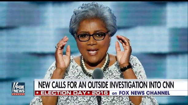 Lieguld's tweet photo. Even CNN ex-president #JohnKlein thinks CNN needs an investigation to find out where illegal leaks are coming from. https://t.co/5c43mx1WMd