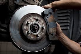 CA_AdvanceAuto's tweet photo. Here are 5 signs that you need your brakes checked: https://t.co/0QAT7pz3po
Bring your #vehicle in &amp; we'll replace your #brakes in no time! https://t.co/iED0UyoXRE