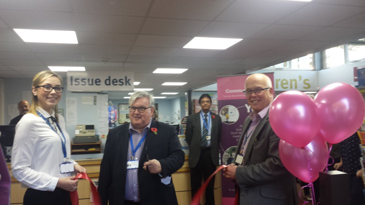helenfarr's tweet photo. @BaswichBiz @BCGStafford the ribbon is cut at the official launch of #BaswichLibrary! https://t.co/koewa1aOLB