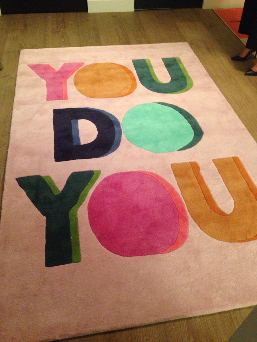 CarmelDecor's tweet photo. Obsessed with rugs designed by  @thenovograts
#homedecor #interiordesign #moderndecor #modernhome #arearug #bohochic #novograts #youdoyou https://t.co/34sI47toKw