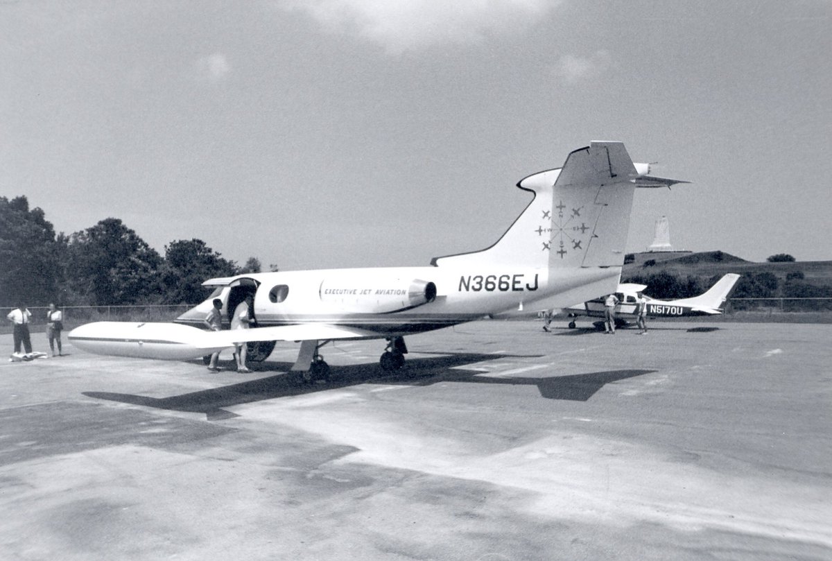 NetJets's tweet photo. As Innovators of the 1st fractional aviation company in the world, #NetJets is excited to celebrate at the #WSJInnovators Awards tonight. https://t.co/EbB9qZT4pt